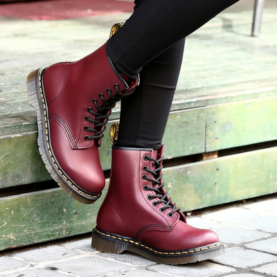 Men’s Vegan Leather Lace-Up Shoes for Winter