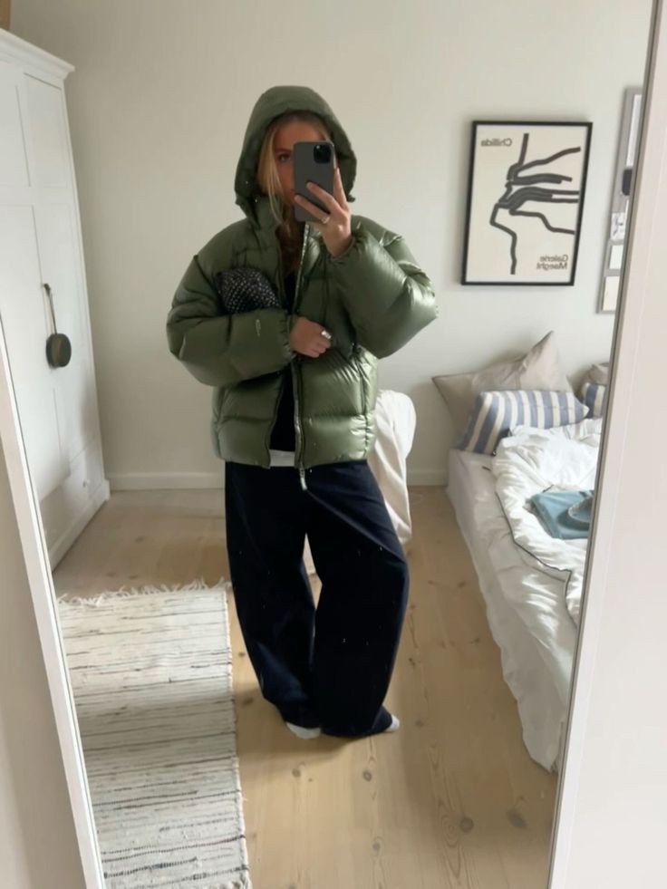 Men’s Quilted Puffer Jacket for Winter